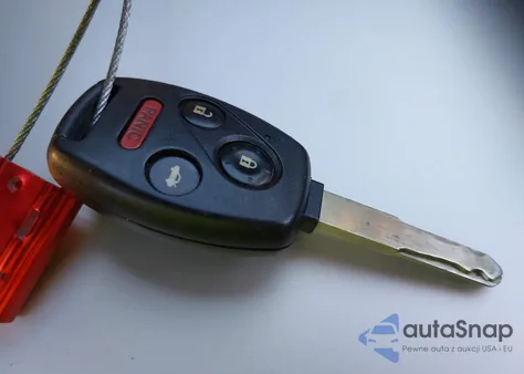 2009 Honda Accord 2.4 Lx-P from USA, damaged, VIN JHMCP26409C001190